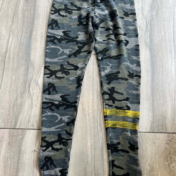 Sundry camp ankle zip yoga leggings size 2 - Picture 4 of 5